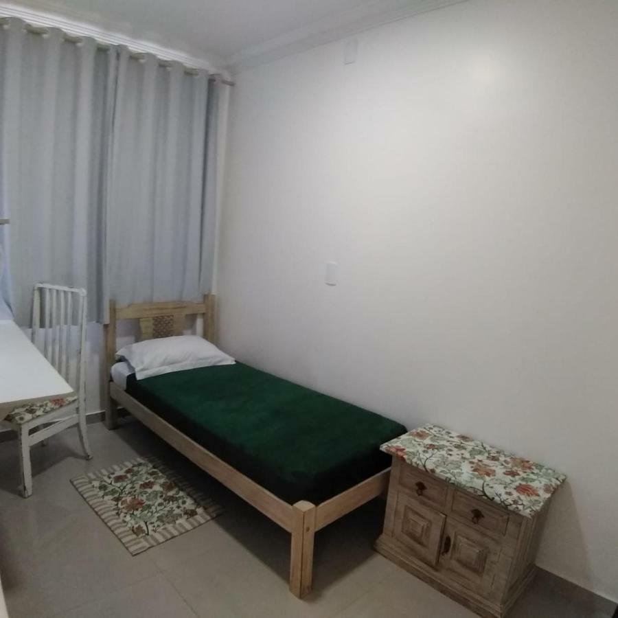 Alpha Hospedaria & Hostel Лондрина Экстерьер фото